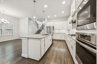 13721 Parkline Wy in Aledo, TX - Building Photo - Building Photo