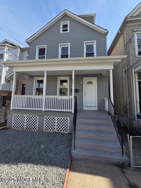 216 Delaware St in Elizabeth, NJ - Building Photo