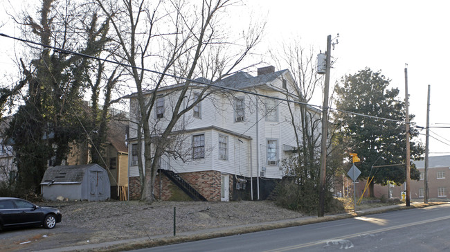 1647 Highland Ave in Knoxville, TN - Building Photo - Building Photo