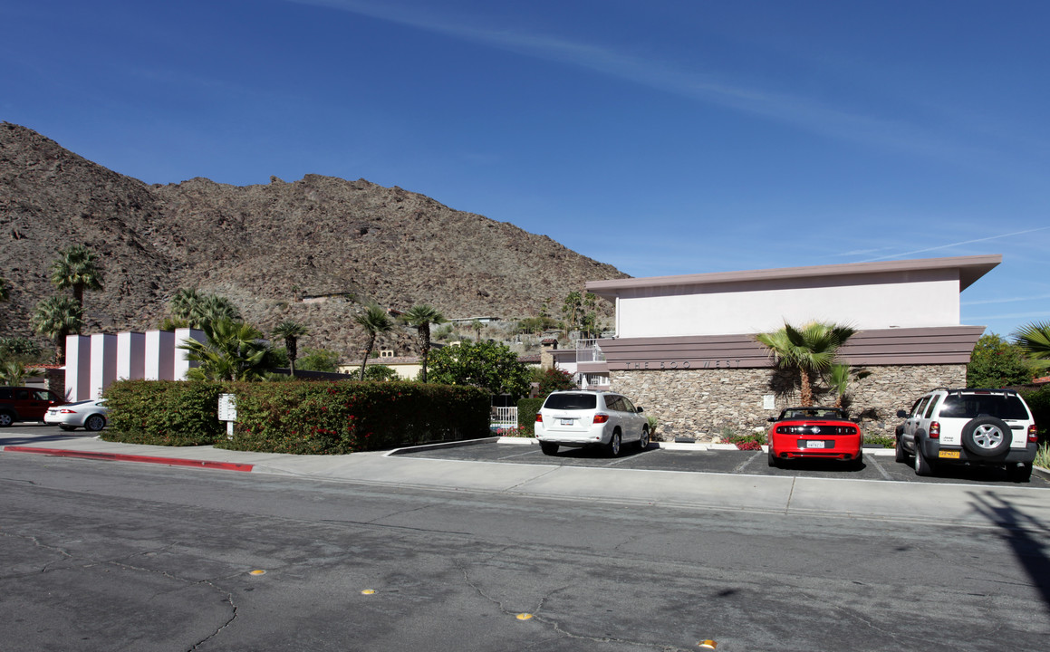 The 500 West in Palm Springs, CA - Foto de edificio