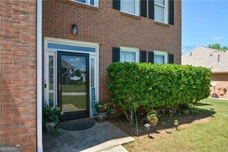 4267 Azalea Walk in Ellenwood, GA - Building Photo - Building Photo