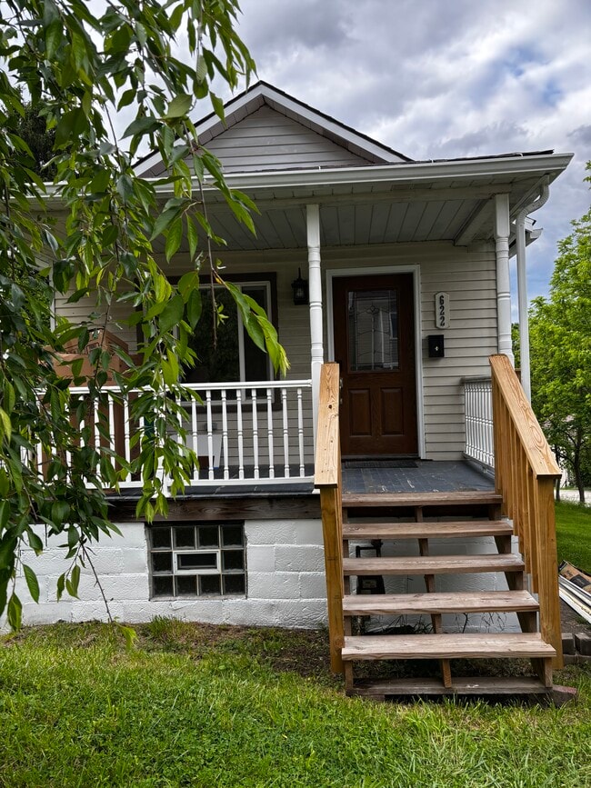 property at 622 Lincoln Ave