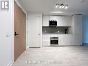 35 Parliament St in Toronto, ON - Building Photo - Building Photo