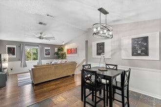 8136 Albatross Rd in Ft. Myers, FL - Building Photo - Building Photo