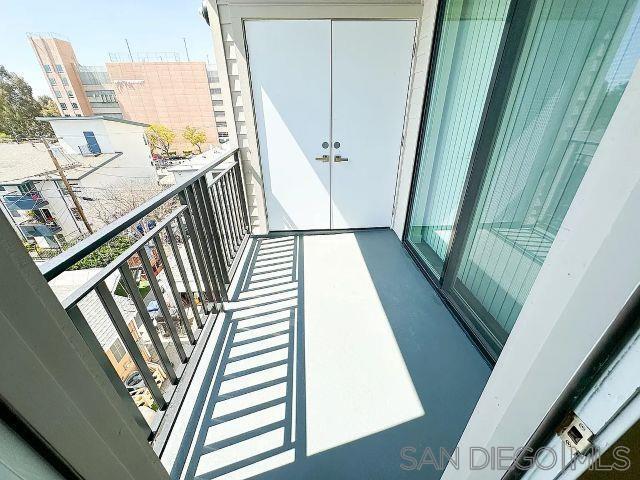 property at 1041 N Cummings St