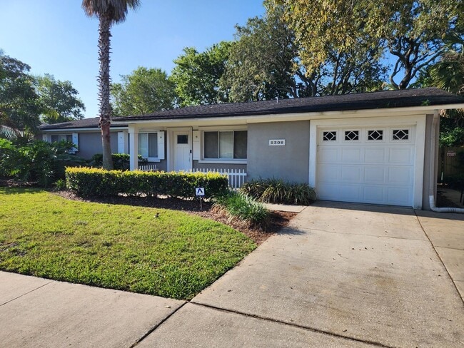 property at 1306 Osceola Ave