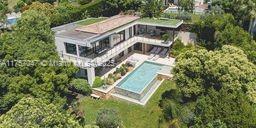 41 route des breguieres in West Hartford, FL - Building Photo