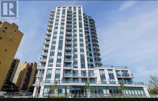 840 Queens Plate Dr in Toronto, ON - Building Photo