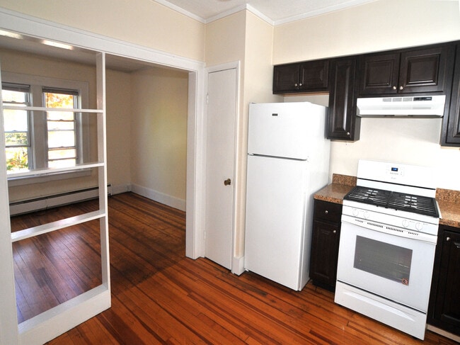 137 Mohawk Ave in Scotia, NY - Building Photo - Building Photo