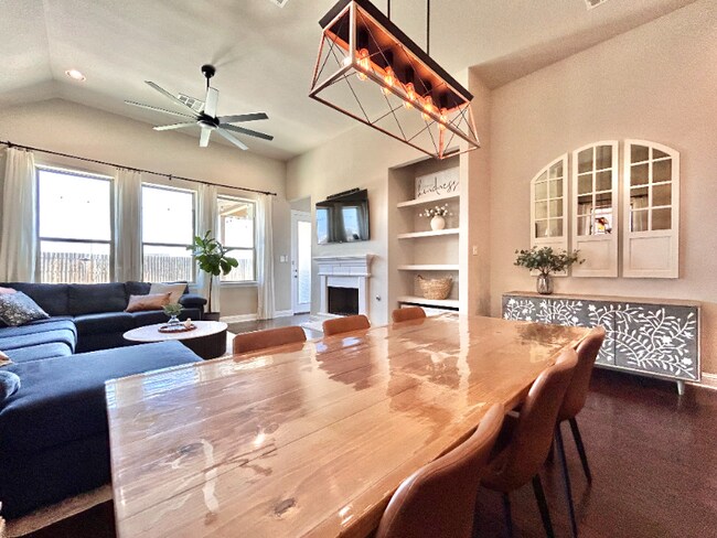 7001 Etna Way in Round Rock, TX - Building Photo - Building Photo