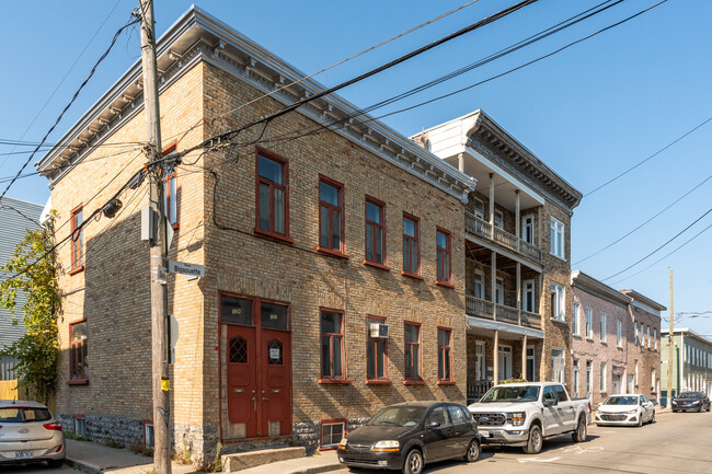 122 Bigaouette Rue in Québec, QC - Building Photo - Primary Photo