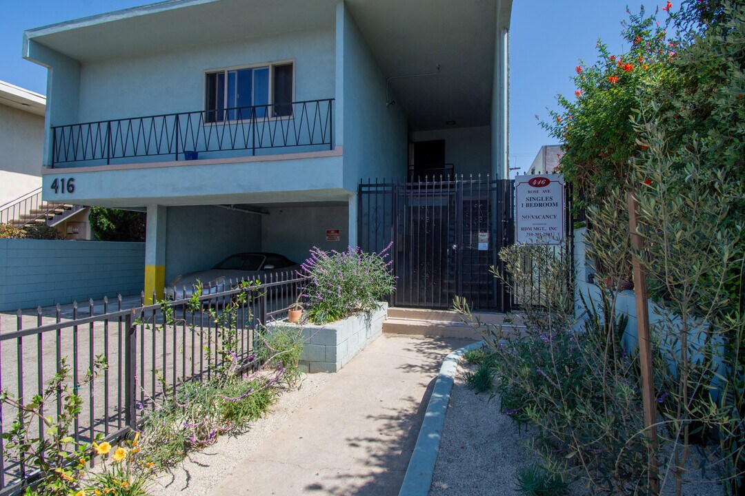416 Rose Ave in Los Angeles, CA - Building Photo