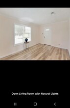 5005 Holloway Dr in Houston, TX - Foto de edificio - Building Photo