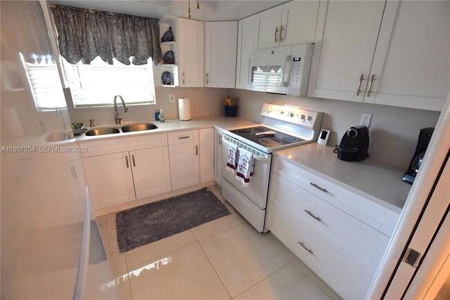 property at 2750 Emory Dr W