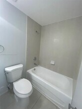 7220 NW 114th Ave in Doral, FL - Building Photo - Building Photo