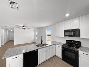 14940 Bull Wagon Wy in Haslet, TX - Building Photo - Building Photo