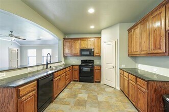 6601 Pine Hills Ln in Denton, TX - Building Photo - Building Photo