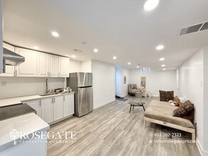 7 Archimedes Ct in Toronto, ON - Building Photo - Building Photo