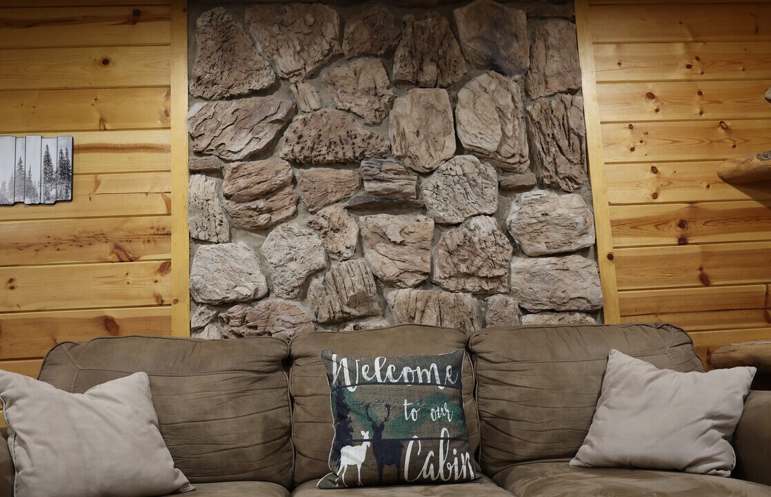 1910 Sierra Pine Loop in Pinetop, AZ - Building Photo