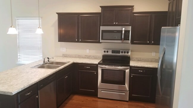 583 Gov Treutlen Cir in Pooler, GA - Building Photo - Building Photo
