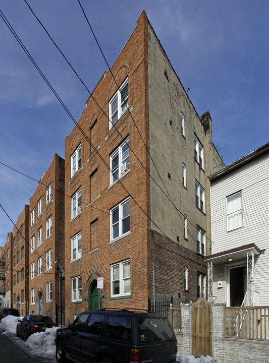 18 Reed St in Jersey City, NJ - Foto de edificio