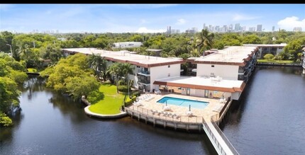 1785 N Andrews Sq, Unit New Hidden Harbor Condo in Fort Lauderdale, FL - Foto de edificio - Building Photo