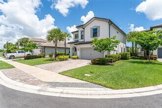 4470 Gramercy Dr in Oakland Park, FL - Building Photo - Building Photo