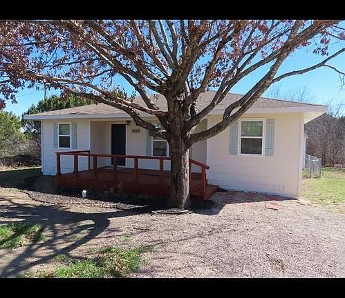 property at 3225 Evergreen Dr