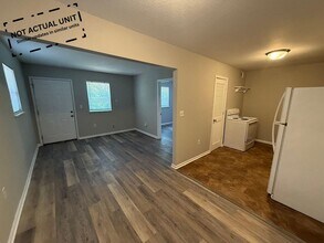 1612 Richardson St in Columbia, MO - Building Photo - Building Photo