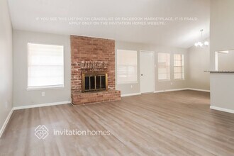 16519 Cairngorm Dr in Houston, TX - Building Photo - Building Photo