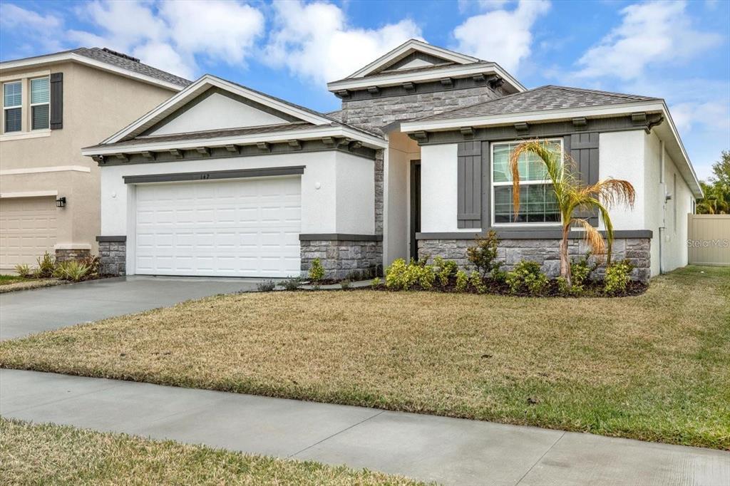 147 Bright Ibis Ave in Apollo Beach, FL - Building Photo