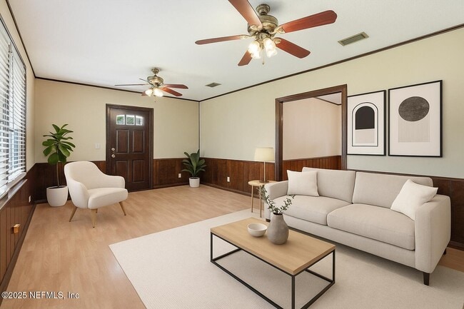 property at 1546 River Hills Cir W