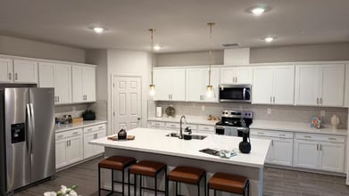 2925 Fairbanks St in Manteca, CA - Building Photo - Building Photo