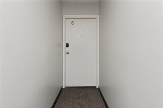 5523 Ellsworth Ave in Pittsburgh, PA - Building Photo - Building Photo