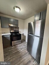 1919 Addison Rd S in District Heights, MD - Foto de edificio - Building Photo