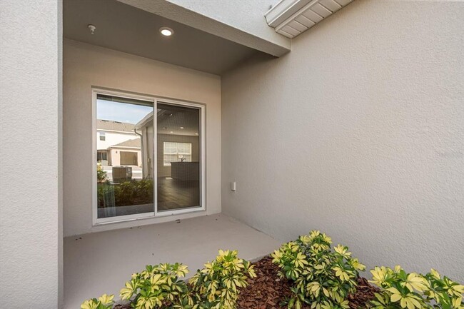 2745 Flushing Dr in Apopka, FL - Building Photo - Building Photo
