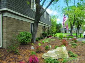 Oaks at St. Andrews in Louisville, KY - Foto de edificio - Building Photo