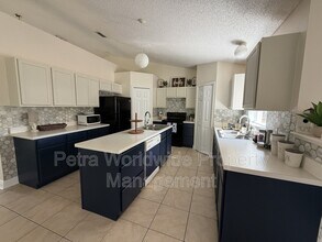 2717 Orpha Ln in Apopka, FL - Building Photo - Building Photo