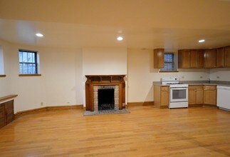 925 W. Newport in Chicago, IL - Building Photo - Floor Plan