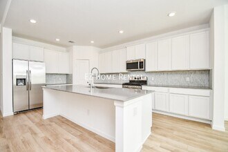 5624 Forest Cove Drive in Rosenberg, TX - Building Photo - Building Photo