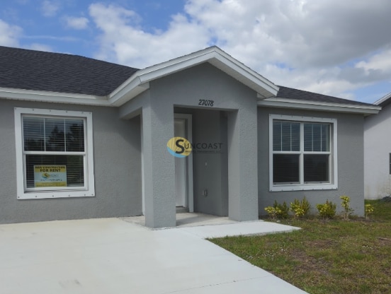 27078 Adams St in Port Charlotte, FL - Building Photo