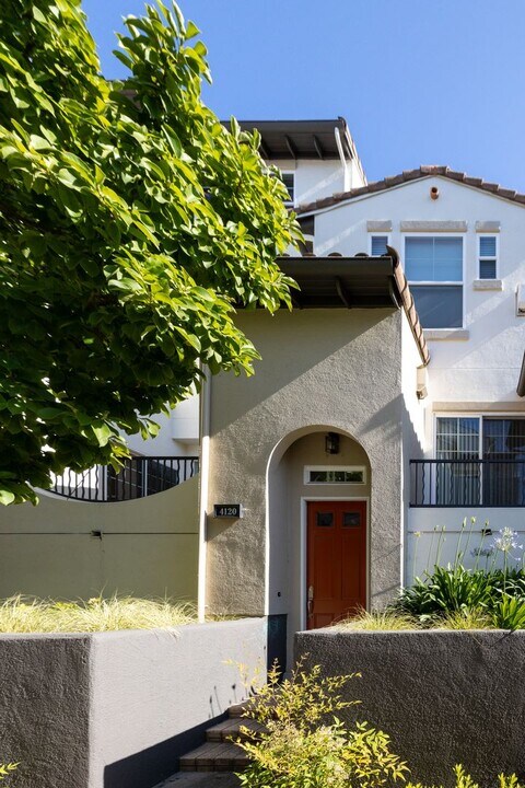 4120 Clarinbridge Cir in Dublin, CA - Building Photo