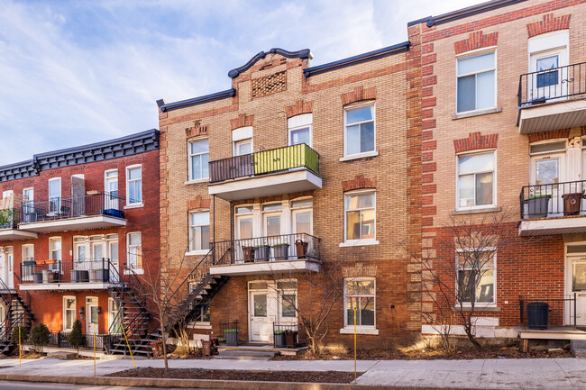 2526-2538 Frontenac St in Montréal, QC - Building Photo - Primary Photo