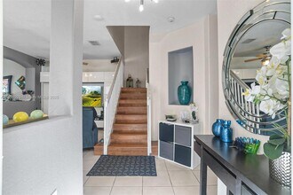 15030 SW 9th Terrace in Miami, FL - Building Photo - Building Photo