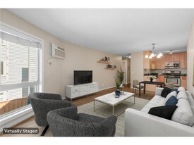3540 Hennepin Ave S in Minneapolis, MN - Building Photo