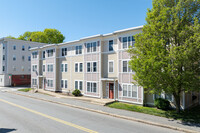 Southgate Place in Worcester, MA - Foto de edificio - Building Photo