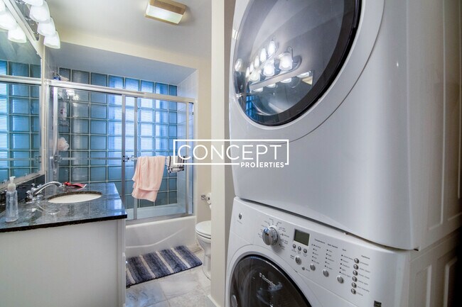 441 Park Dr in Boston, MA - Building Photo - Building Photo