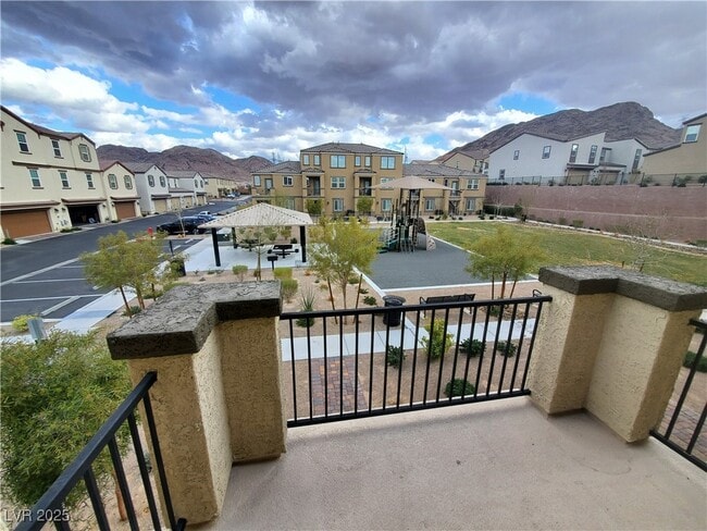 1179 Gypsum Hills Ct in Henderson, NV - Building Photo - Building Photo