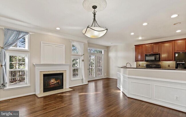 4050 Timber Oak Trl in Fairfax, VA - Building Photo - Building Photo