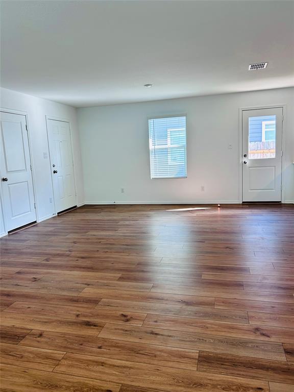 716 Commander Abbott Dr in Jarrell, TX - Building Photo - Building Photo